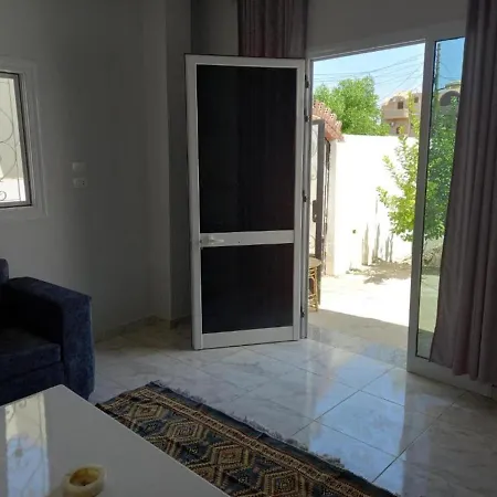 Nefertarie Guest House الأقصر المظهر الخارجي الصورة