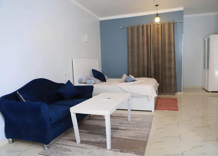 Nefertarie Guest House