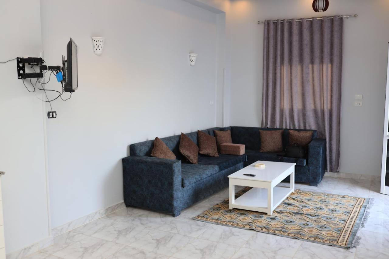 Apartment Nefertarie *